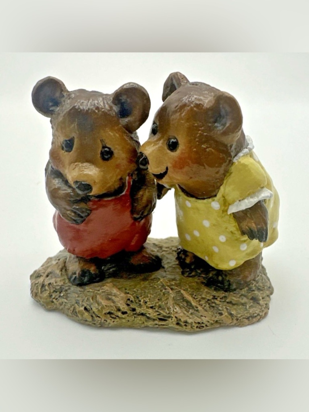 Wee Forest Folk "Don't Be Shy" BB-1 Annette Petersen WFF 1995 Retired